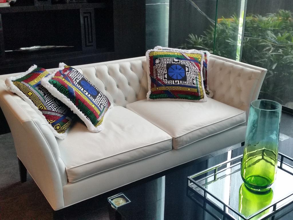 Milano Versace Suites Makati City Kültér fotó