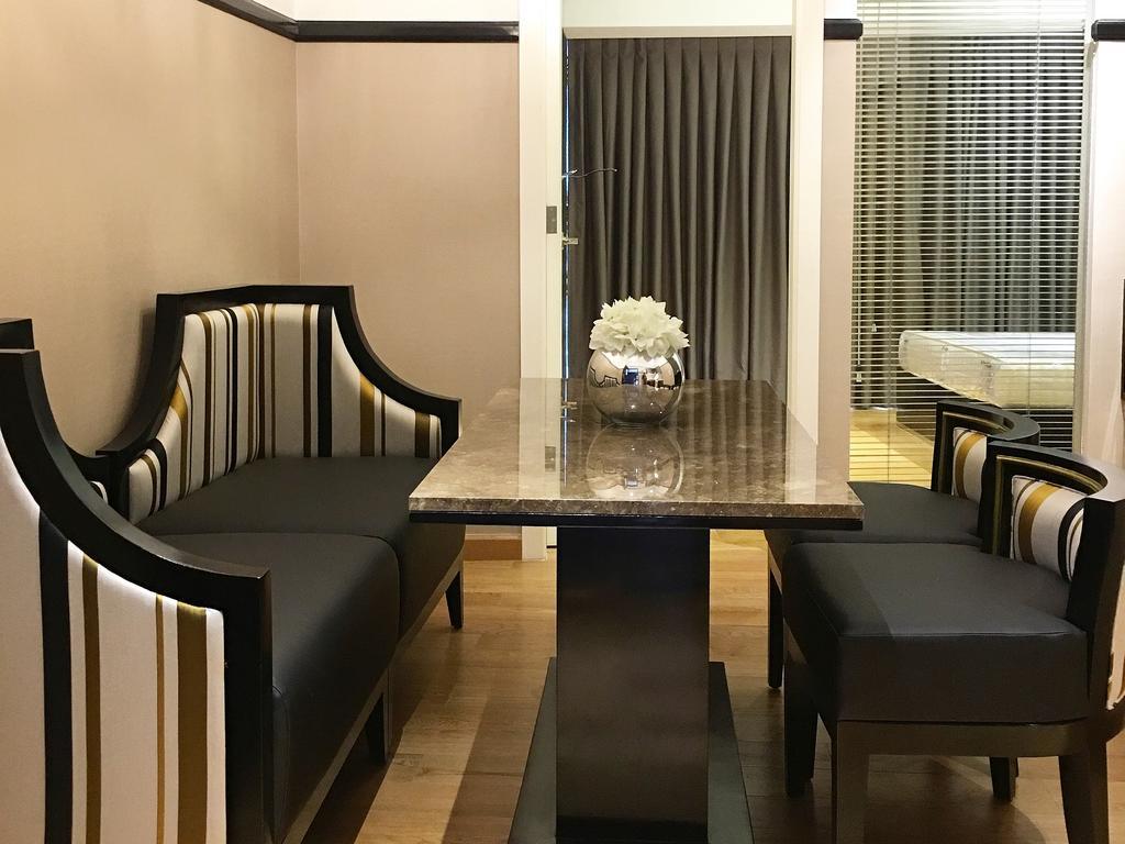 Milano Versace Suites Makati City Kültér fotó