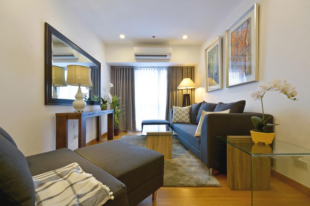 Milano Versace Suites Makati City Kültér fotó
