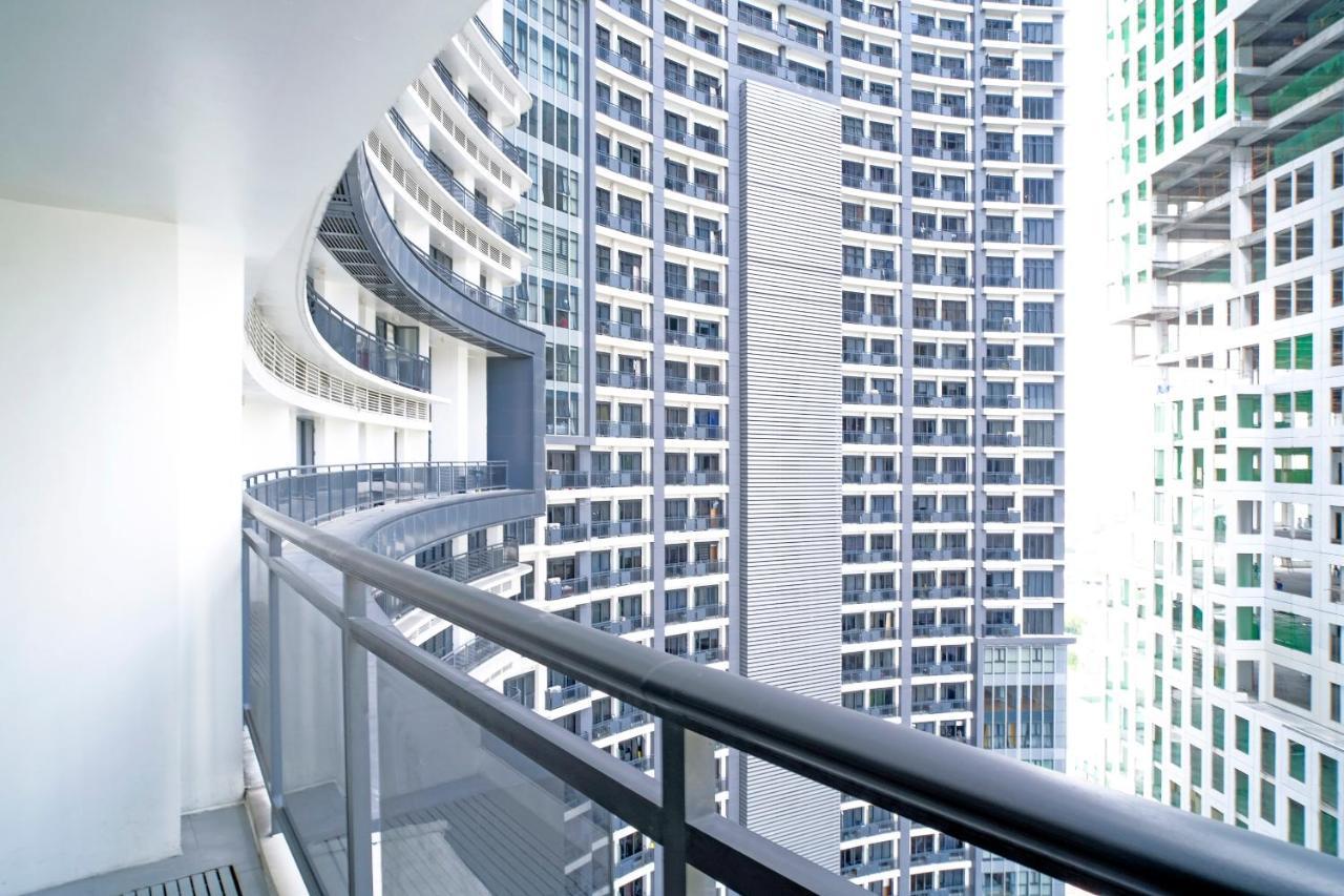 Milano Versace Suites Makati City Kültér fotó